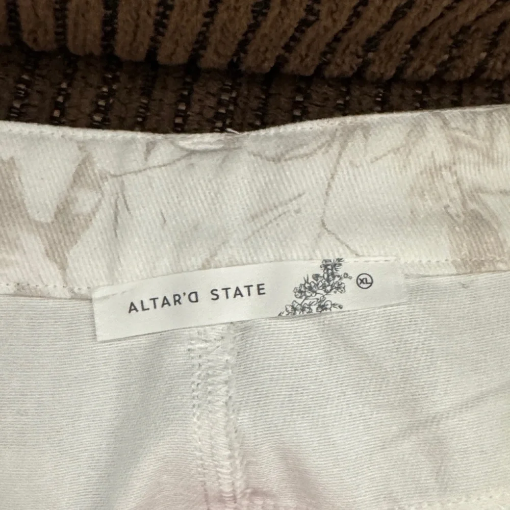 Altr’d State Camo-Print Cargo Jeans SZ XL - Picture 2 of 4